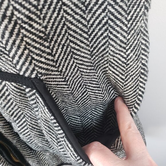 CLF Vest Black & White Quilted Puffer Herringbone Pattern Small S Zip  / A138 - Picture 4 of 7